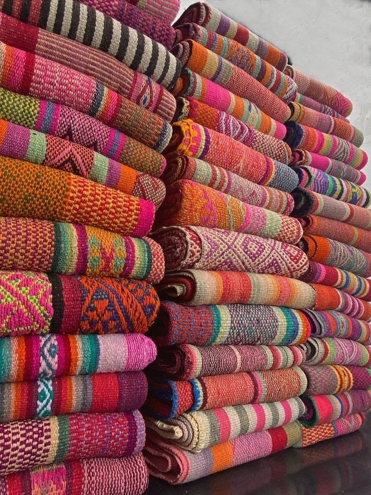 Nakshi Weave Jute Rug – Handwoven Natural Fiber Area Carpet